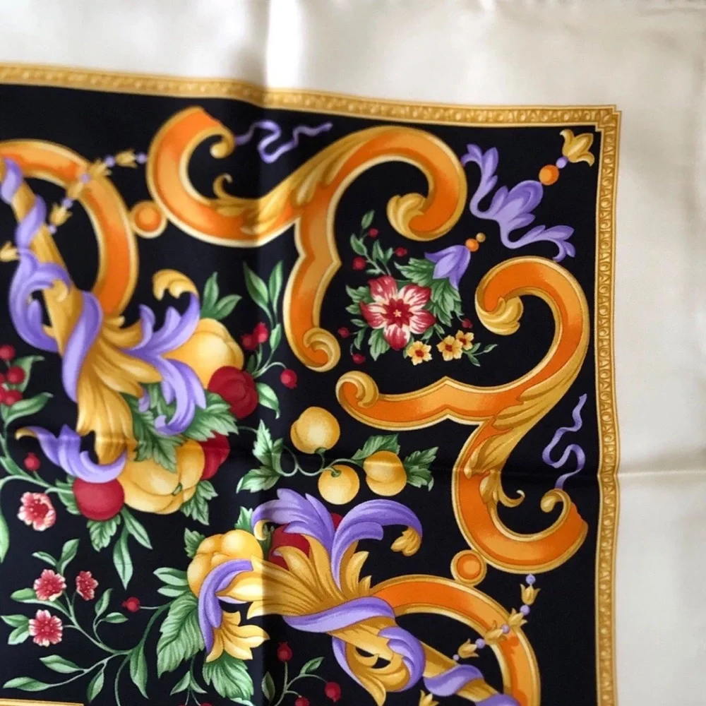 Salvatore Ferragamo New York University Silk Scarf Limited Ed. 90s VTG NWT RARE